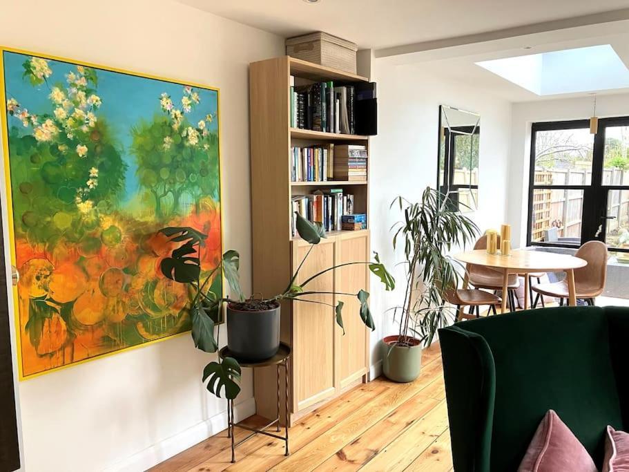 Our Beautifully Renovated Home Chichester Eksteriør bilde